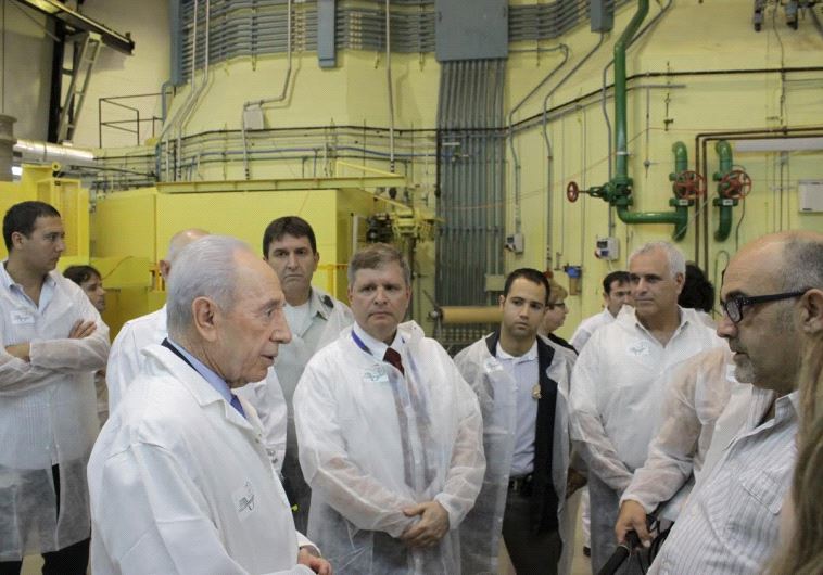 Peres at the Nuclear Research Facility (Council for Atomic Energy) 